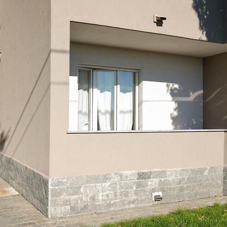 10 Min From The Airport-Wifi-Free Parking Apartamento Samarate Exterior foto