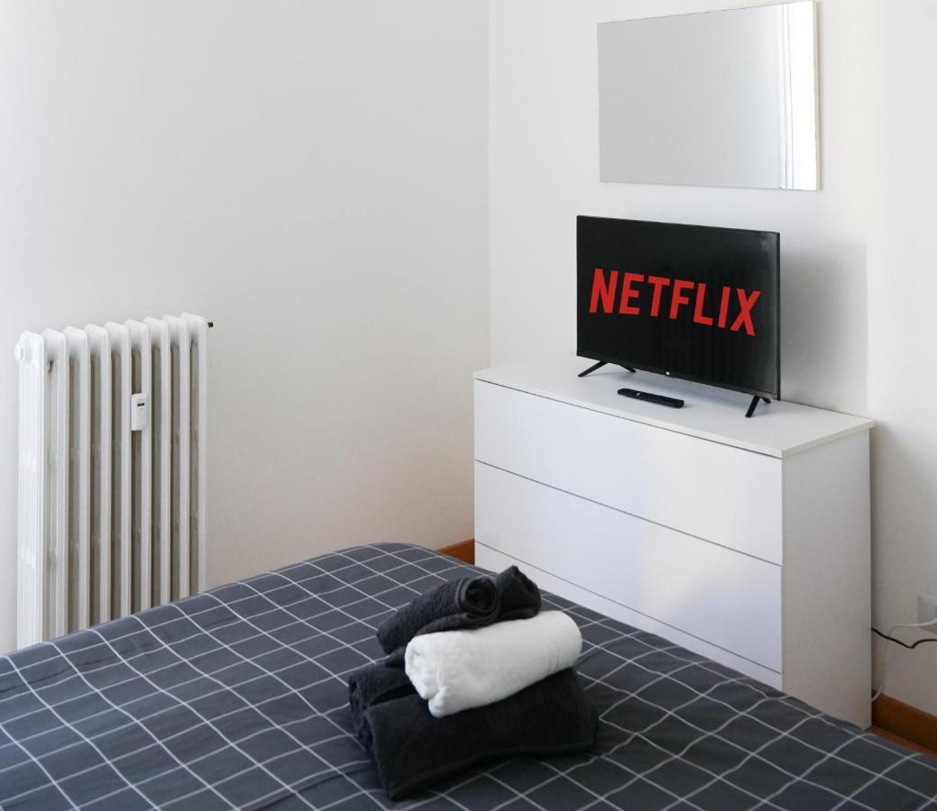 10 Min From The Airport-Wifi-Free Parking Apartamento Samarate Exterior foto