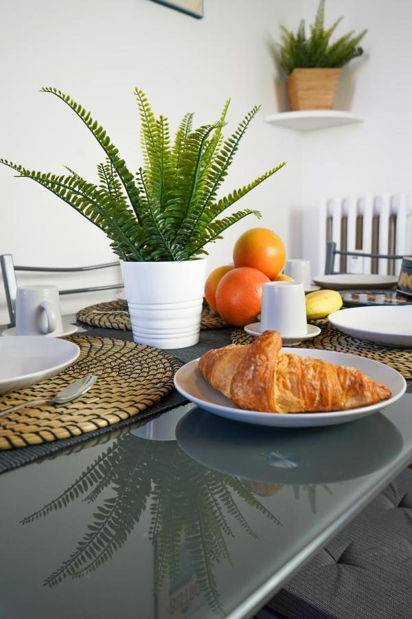 10 Min From The Airport-Wifi-Free Parking Apartamento Samarate Exterior foto