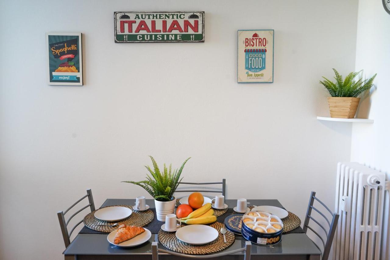 10 Min From The Airport-Wifi-Free Parking Apartamento Samarate Exterior foto